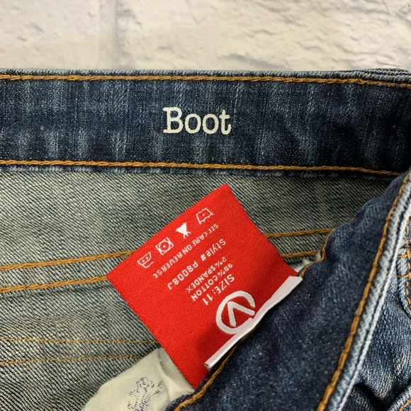 Vigoss Bootcut Flap distressed Jeans Size 11 Medium wash denim Stretch - Picture 6 of 14